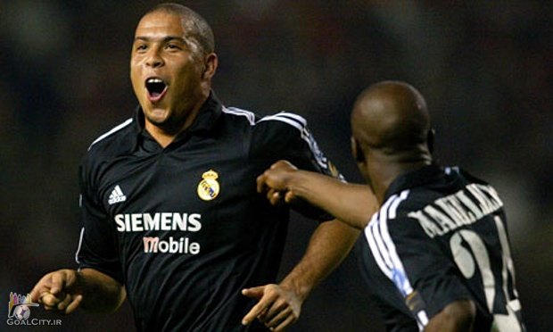 دانلود گلهای بازی به یادماندنی منچستر رئال مادرید در سال 2003 لیگ قهرمانان اروپا